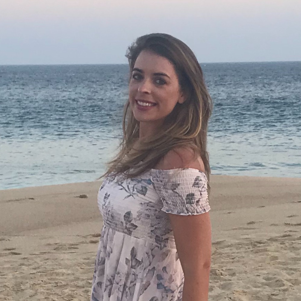 Meet your Posher, Holly